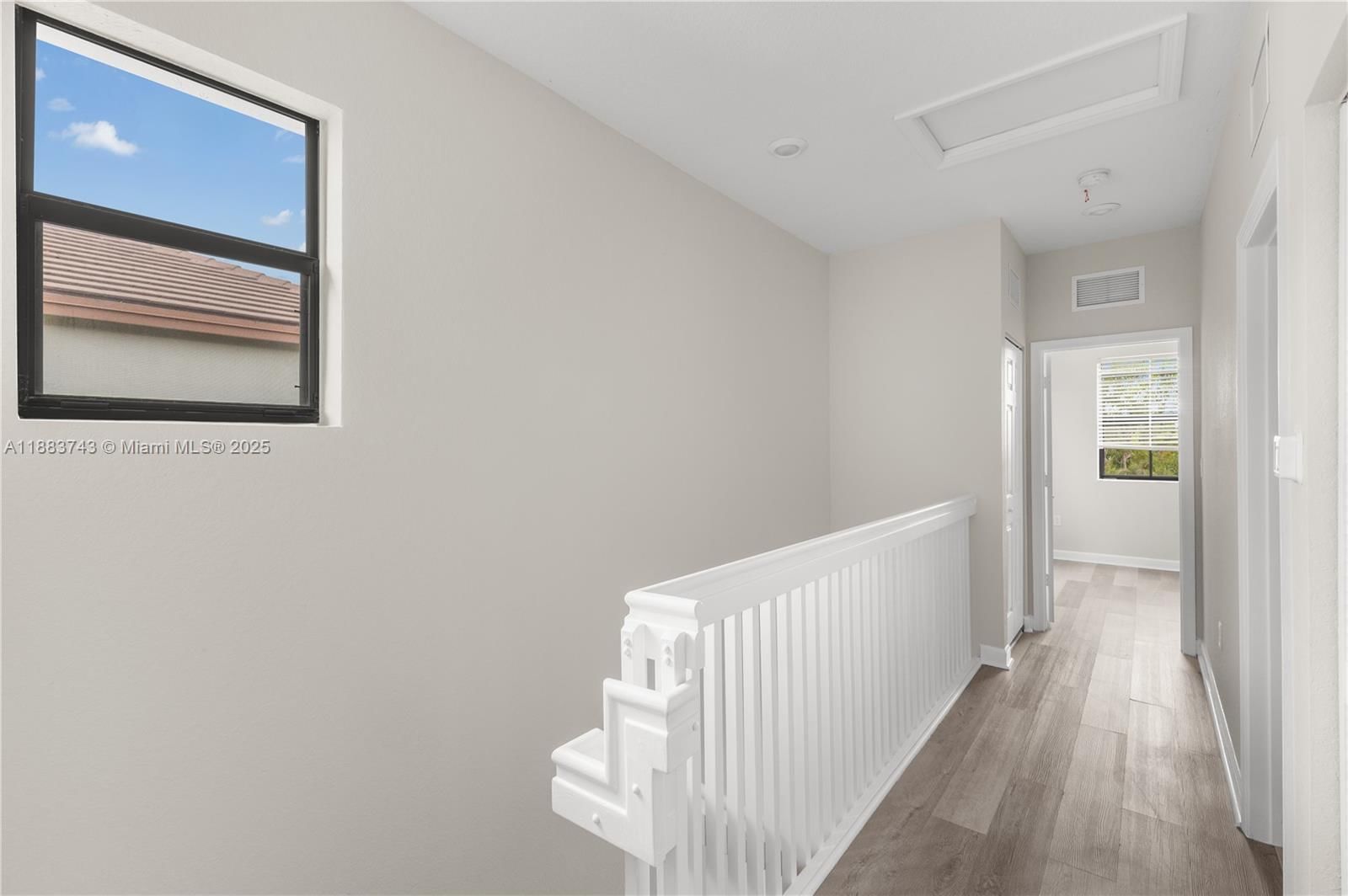 Real estate property located at 10625 32nd Ln, Miami-dade, Aquabella Section Two, Hialeah, FL