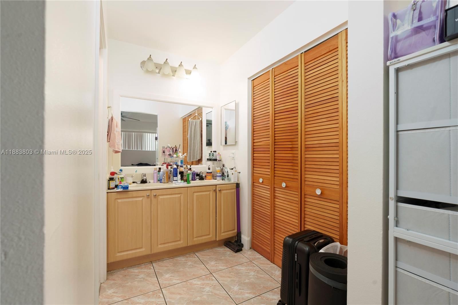 Real estate property located at 9725 Hammocks Blvd #108F, Miami-dade, Lakeview At The Hammocks, Miami, FL