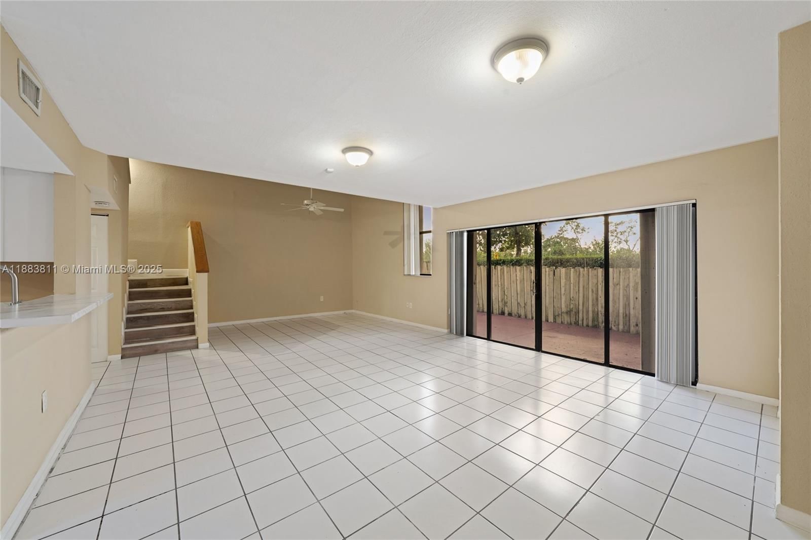 Real estate property located at 3208 San Remo Cir, Miami-dade, San Remo, Homestead, FL