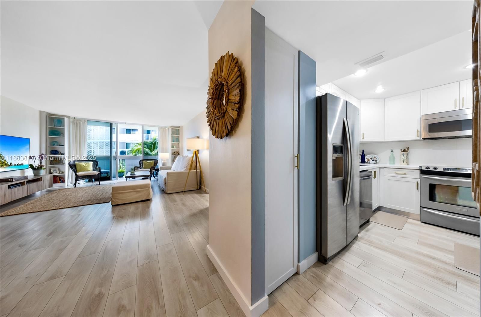 Real estate property located at 800 West Ave #338, Miami-dade, South Bay Club Condo, Miami Beach, FL