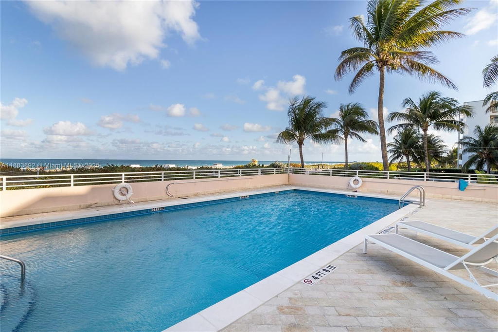 Real estate property located at 345 Ocean Dr #707, Miami-dade, Ocean Point Condo, Miami Beach, FL