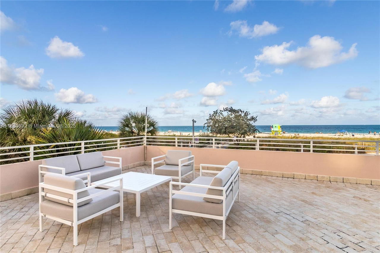 Real estate property located at 345 Ocean Dr #707, Miami-dade, Ocean Point Condo, Miami Beach, FL