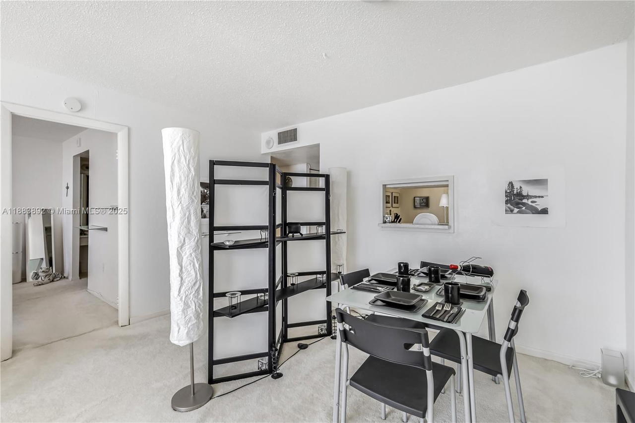 Real estate property located at 345 Ocean Dr #707, Miami-dade, Ocean Point Condo, Miami Beach, FL