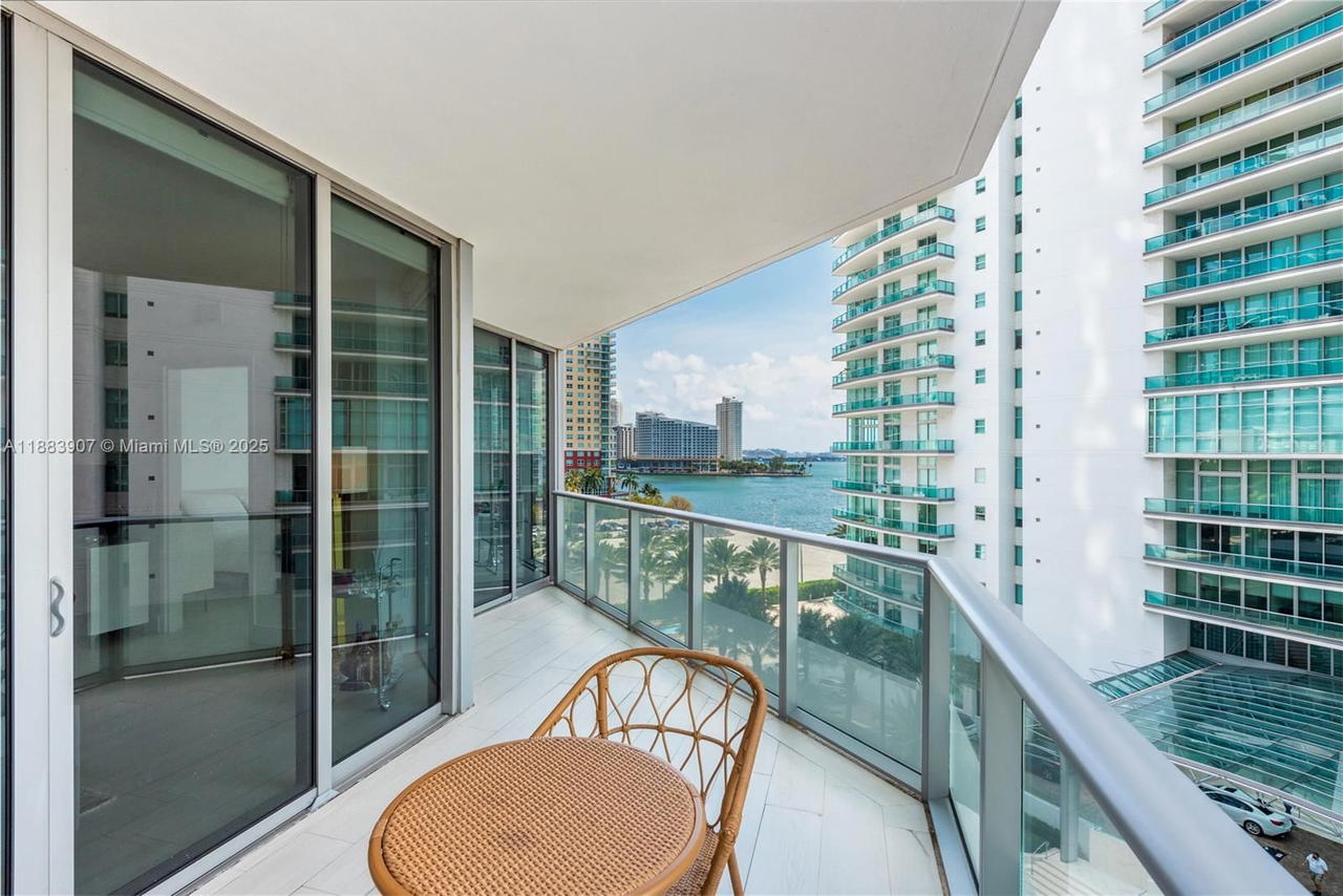 Real estate property located at 1300 Brickell Bay Dr #708, Miami-dade, Brickellhouse Condo, Miami, FL