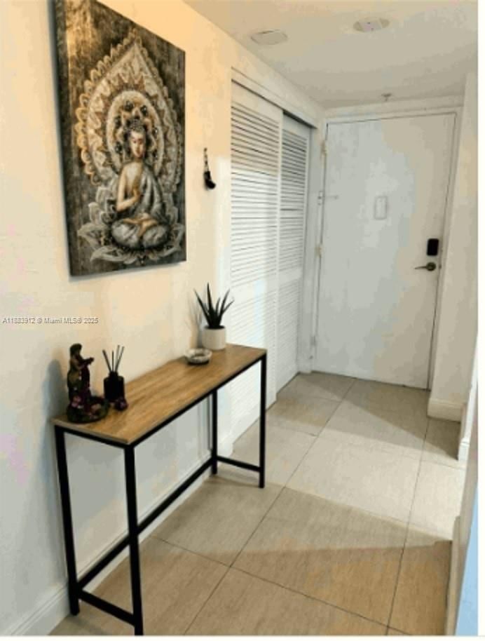 Real estate property located at 19370 Collins Ave #1117, Miami-dade, Ocean Reserve Condo, Sunny Isles Beach, FL
