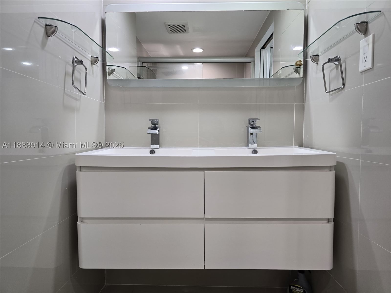 Real estate property located at 18051 Biscayne Blvd #1204, Miami-dade, Del Prado Marina, Aventura, FL
