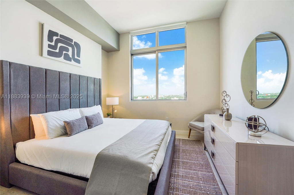 Real estate property located at , Miami-dade, Quadro Condo, Miami, FL