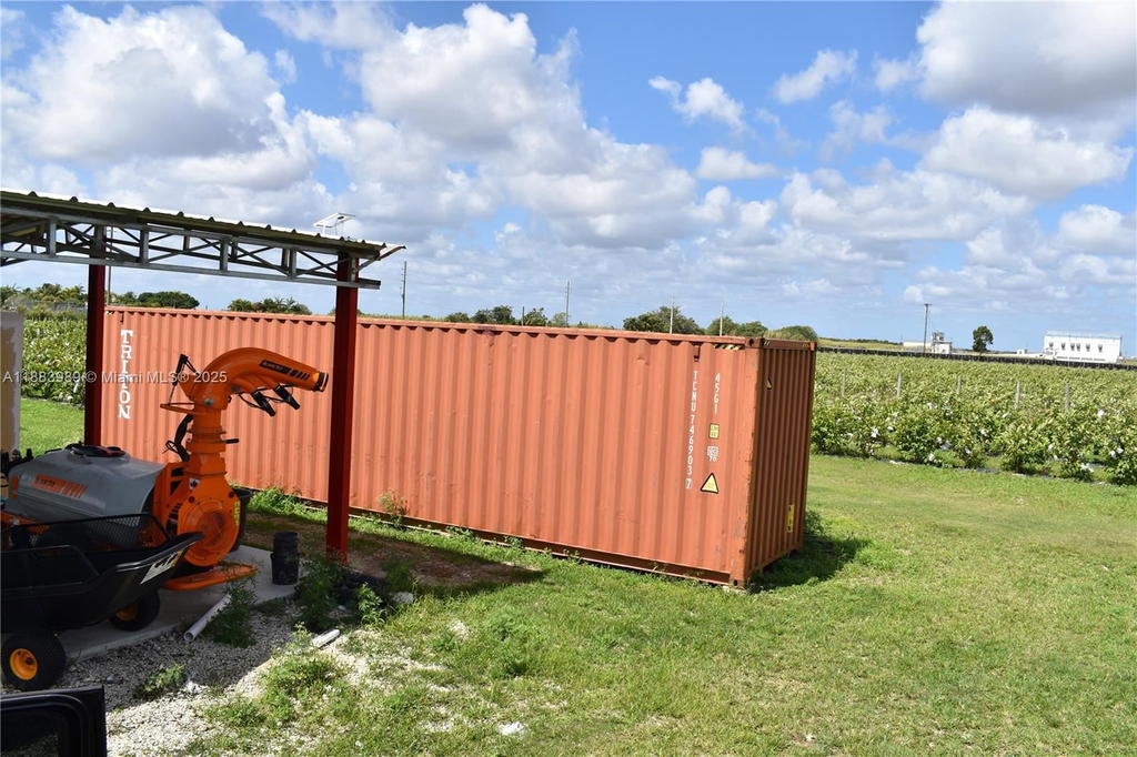 Real estate property located at 304000 SW 228th ve, Miami-dade, Homestead, FL