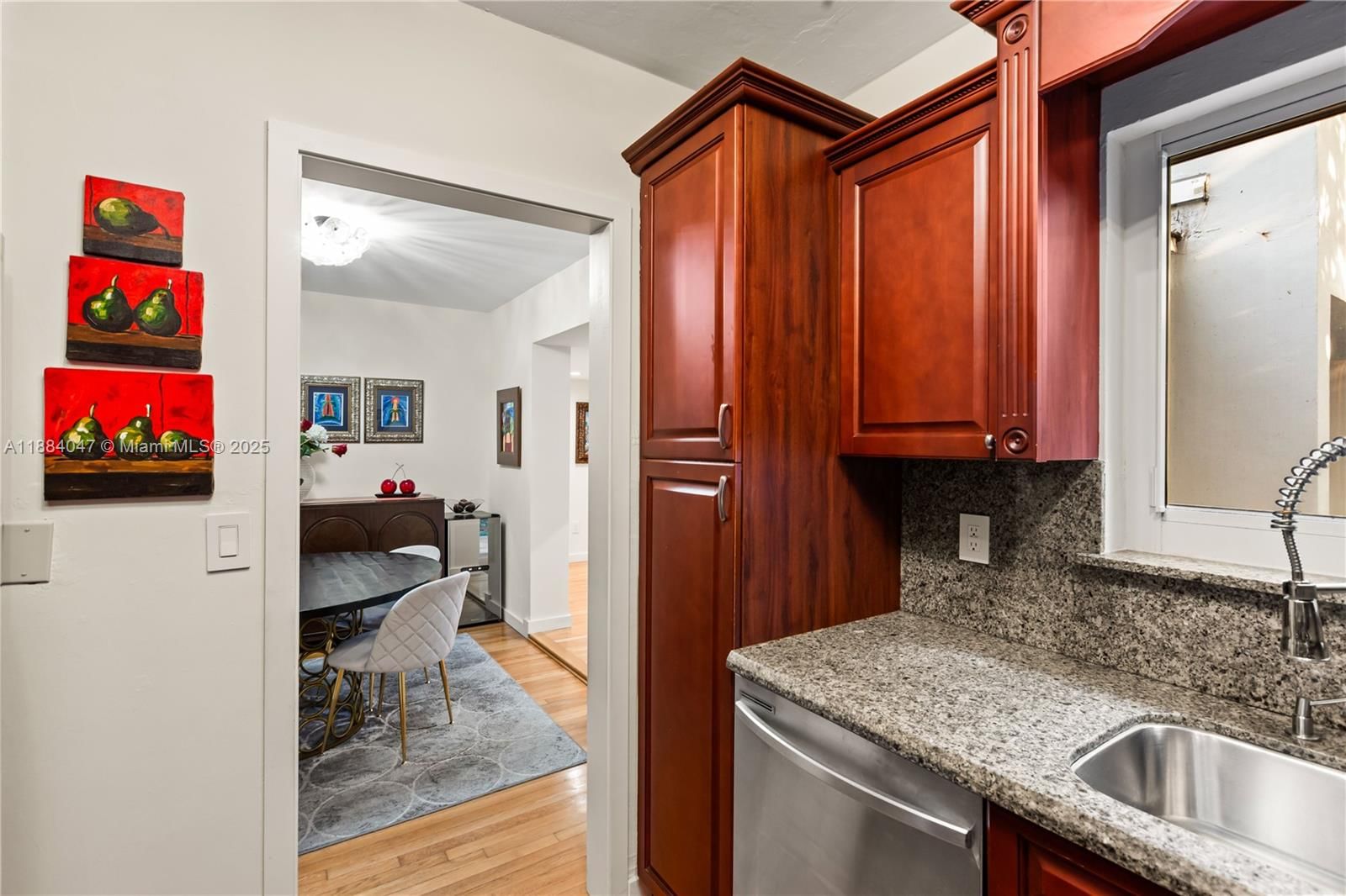 Real estate property located at 412 Zamora Ave, Miami-dade, Coral Groves, Coral Gables, FL