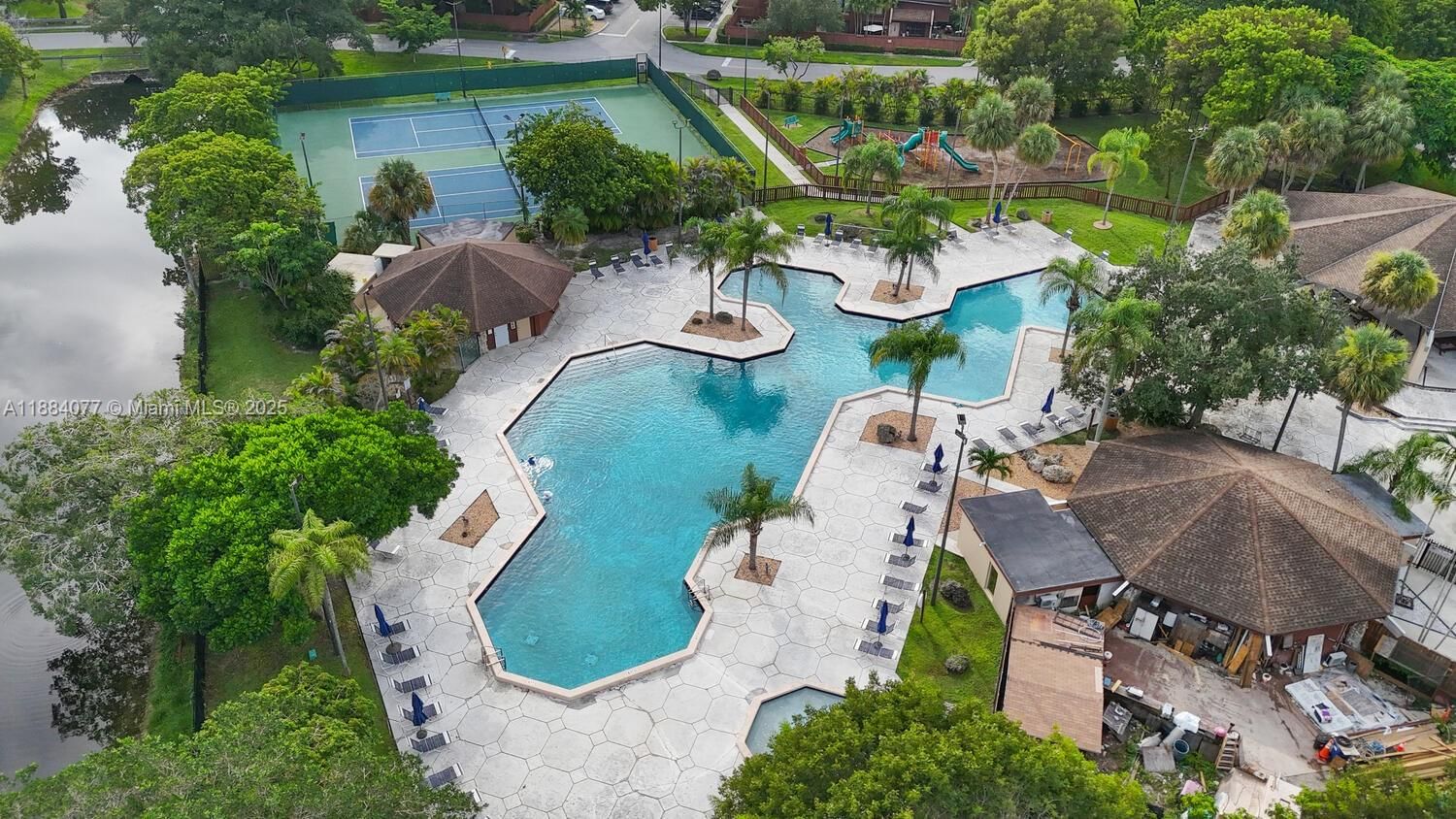 Real estate property located at 11500 64th St H, Miami-dade, Snapper Vilg Phase 2 Sec, Miami, FL