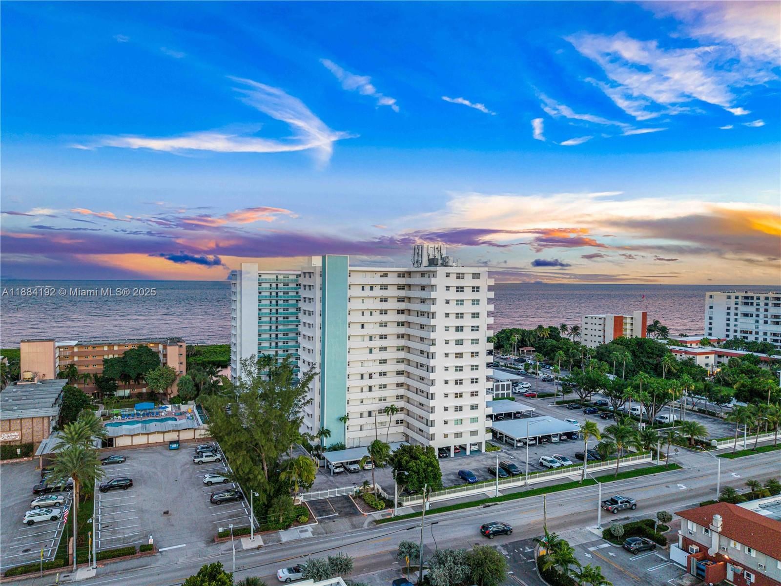 Real estate property located at 1630 Ocean Blvd #515, Broward, Tiffany Gardens West Cond, Pompano Beach, FL