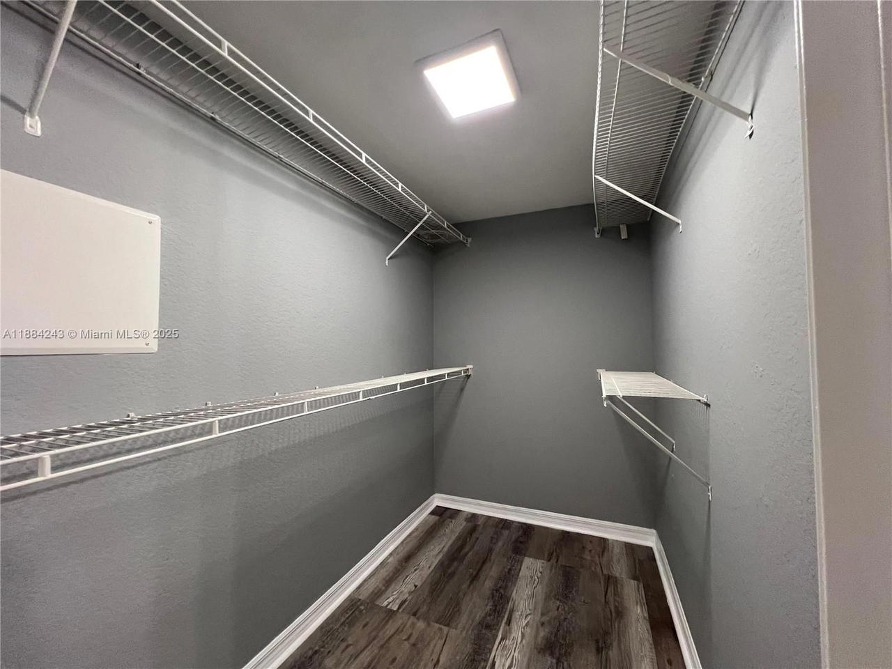 Real estate property located at 2400 Centergate Dr #102, Broward, Aventine At Miramar Condo, Miramar, FL