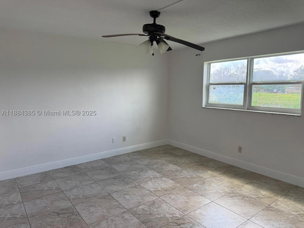 Real estate property located at 2471 82nd Ave #108, Broward, Arrowhead Condo No Iii, Davie, FL