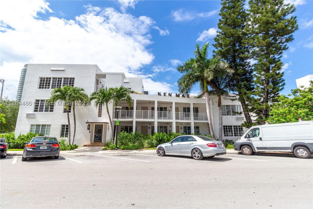 Real estate property located at 1241 14th St #9, Miami-dade, Ken Mae Garden Condo, Miami Beach, FL