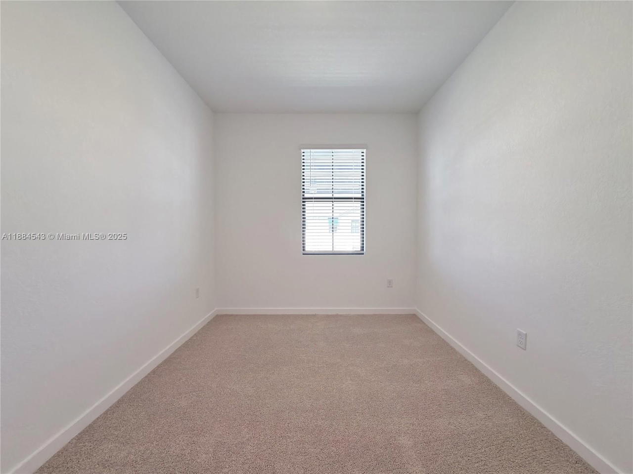 Real estate property located at 848 3rd Way, Broward, Highland Oaks, Pompano Beach, FL