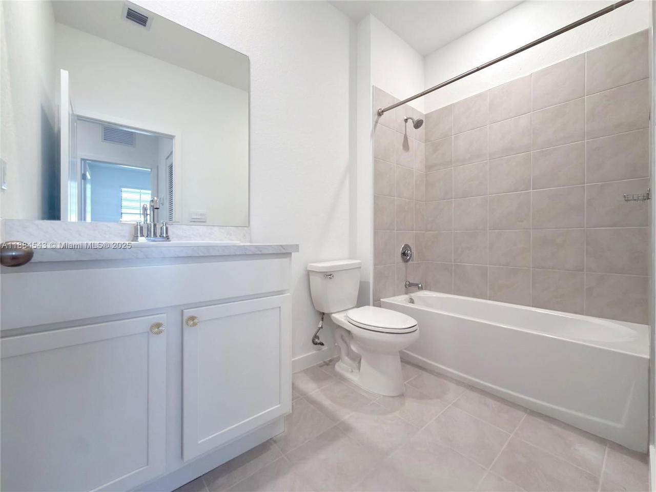 Real estate property located at 848 3rd Way, Broward, Highland Oaks, Pompano Beach, FL