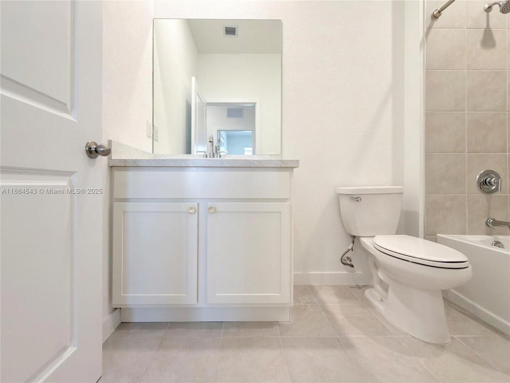 Real estate property located at 848 3rd Way, Broward, Highland Oaks, Pompano Beach, FL