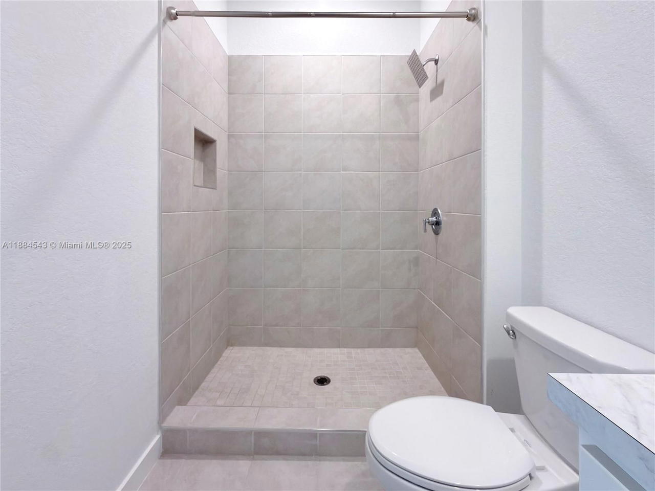 Real estate property located at 848 3rd Way, Broward, Highland Oaks, Pompano Beach, FL