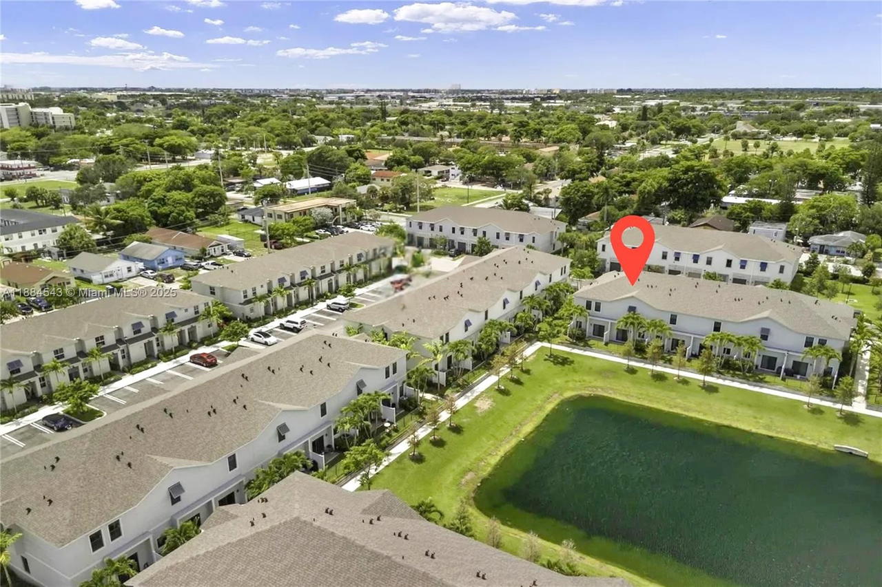 Real estate property located at 848 3rd Way, Broward, Highland Oaks, Pompano Beach, FL