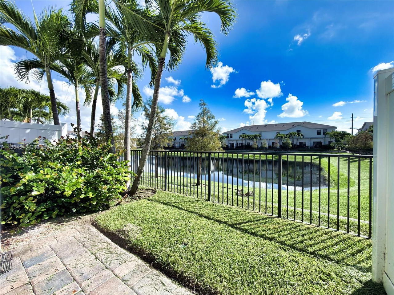 Real estate property located at 848 3rd Way, Broward, Highland Oaks, Pompano Beach, FL