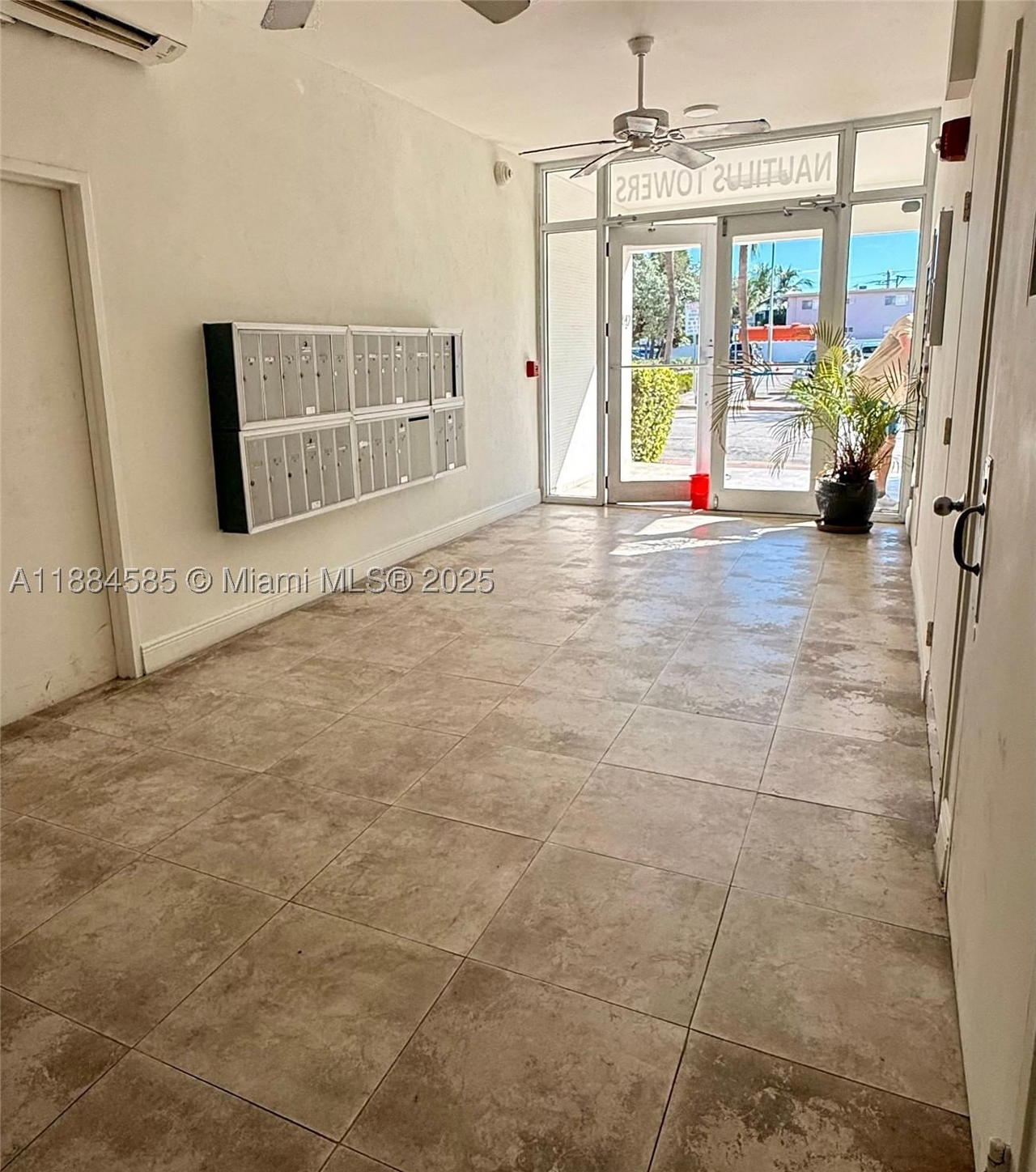 Real estate property located at 4142 Jefferson Ave #4D, Miami-dade, 41st Street Business Sub, Miami Beach, FL