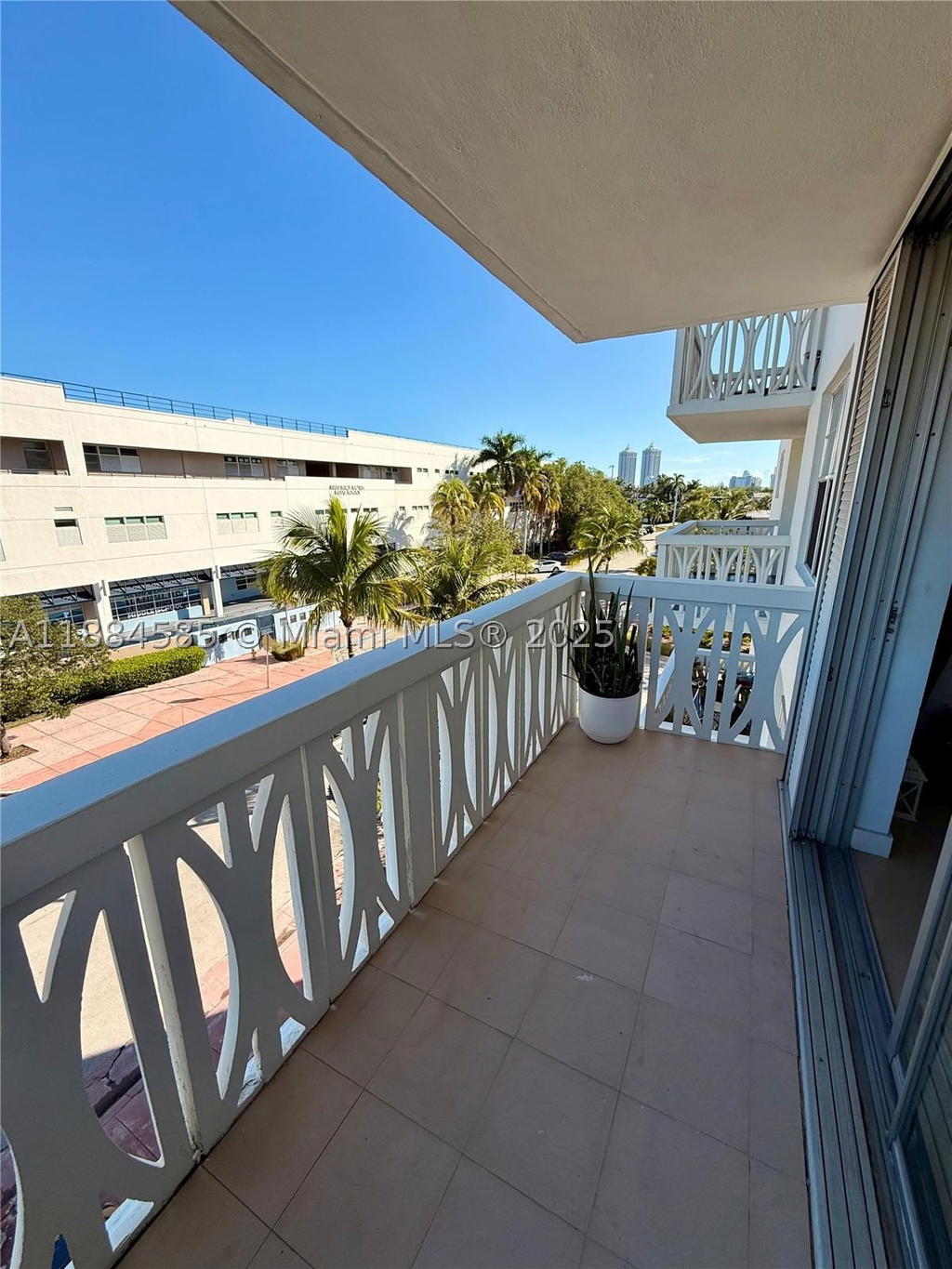 Real estate property located at 4142 Jefferson Ave #4D, Miami-dade, 41st Street Business Sub, Miami Beach, FL