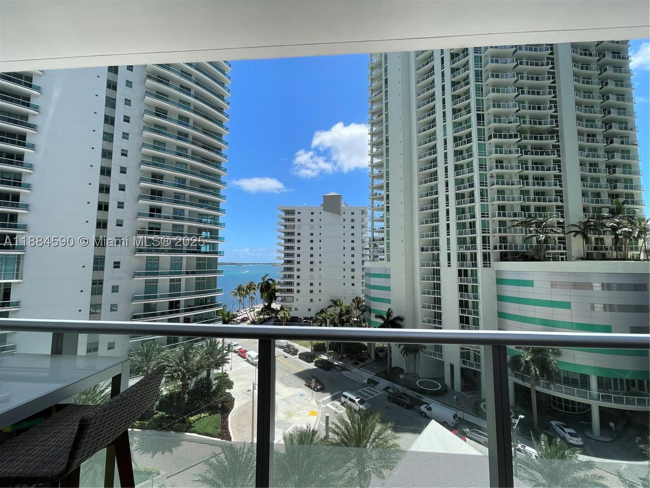 Real estate property located at 1300 Brickell Bay Dr #806, Miami-dade, Brickellhouse Condo, Miami, FL