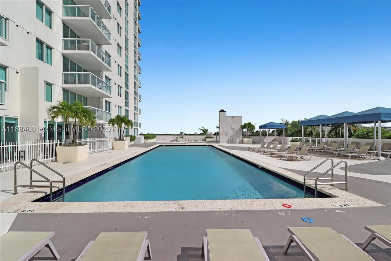 Real estate property located at 1871 S River Dr #1205, Miami-dade, Terrazas Riverpark Villag, Miami, FL