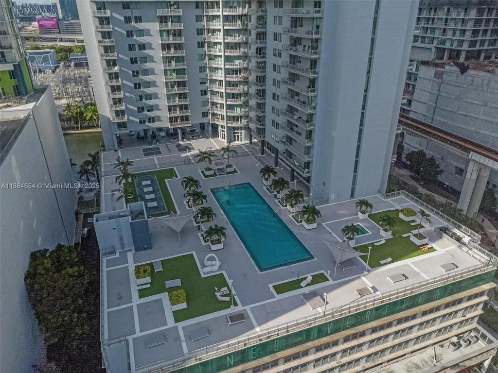 Real estate property located at 690 SW 1 CT PHII 19, Miami-dade, Neo Vertika Condo, Miami, FL