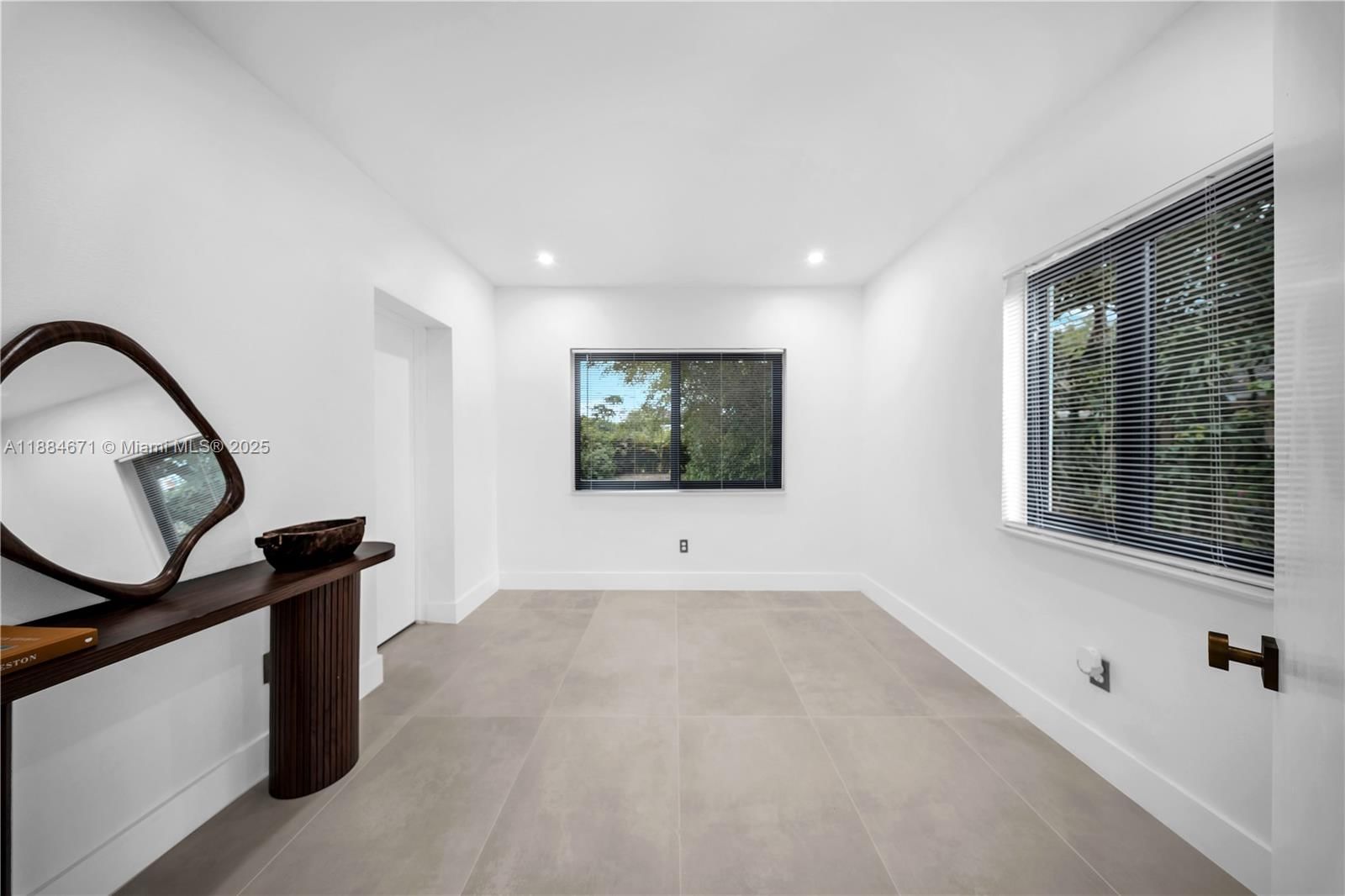 Real estate property located at 5250 4th St, Miami-dade, Flagler Grove Estates Ext, Miami, FL