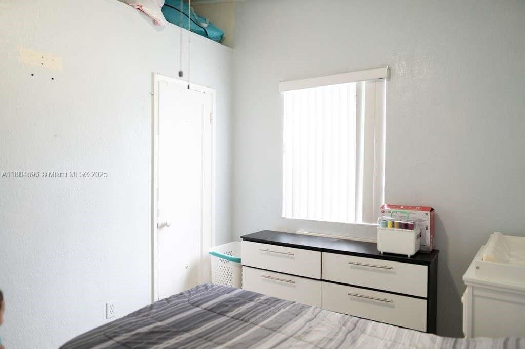 Real estate property located at 18040 2nd Ct, Miami-dade, North Ridge, Miami Gardens, FL