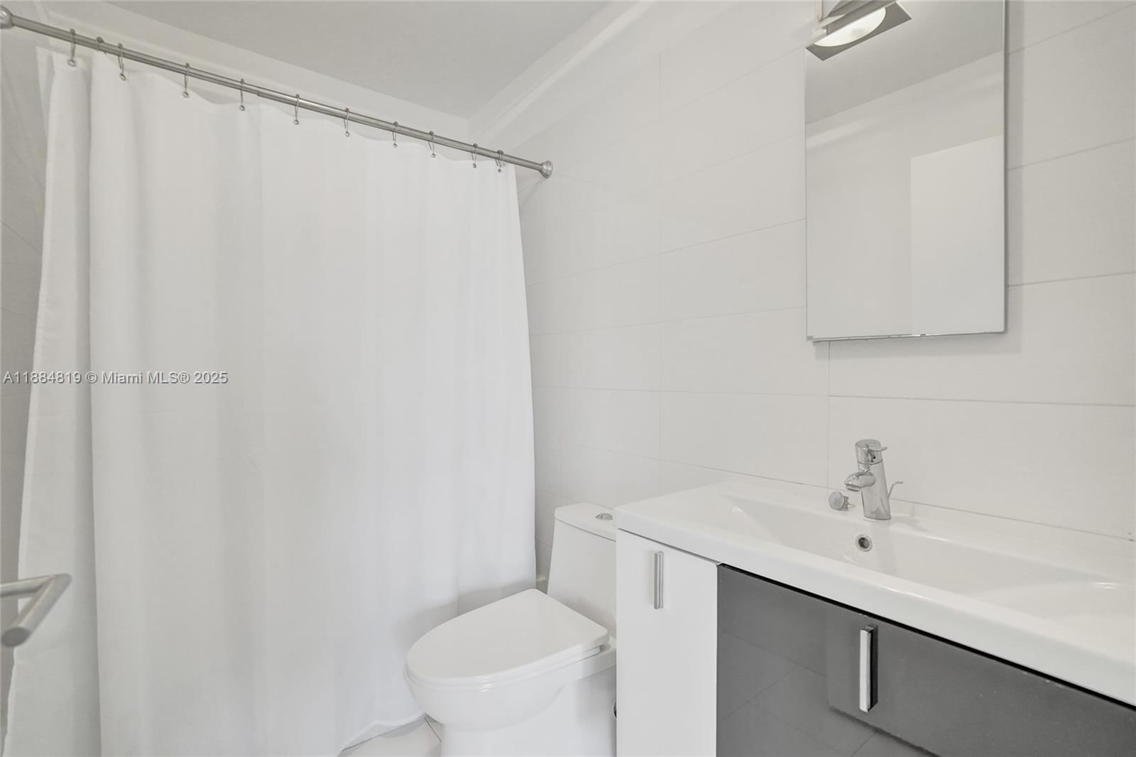 Real estate property located at 4917 32nd Way, Broward, Banyan Oakridge Plat, Hollywood, FL