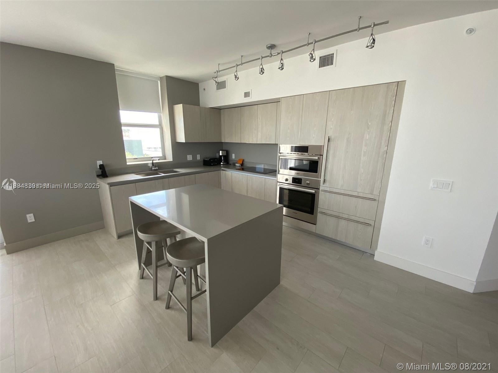 Real estate property located at 4010 Ocean Dr R401, Broward, 4010 South Ocean Condo, Hollywood, FL