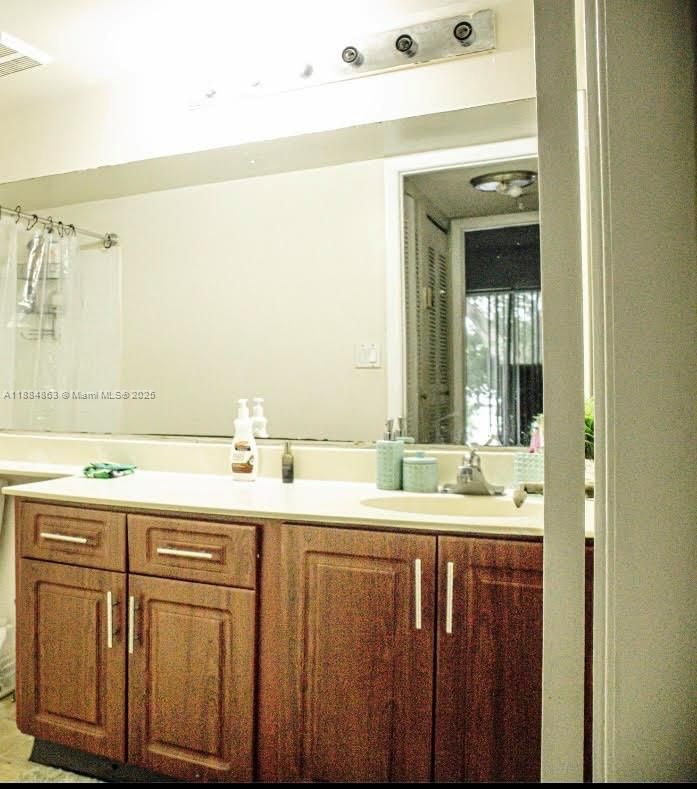 Real estate property located at 5720 Rock Island Rd #396, Broward, Sun Vista Gardens Condo, Tamarac, FL