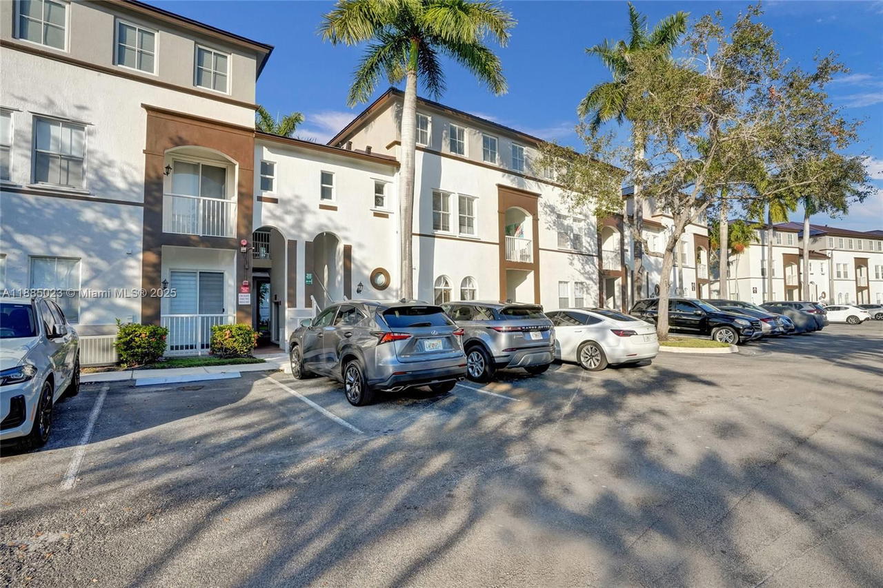 Real estate property located at 4351 160th Ave #103, Broward, Courtyards Two Condo, Miramar, FL