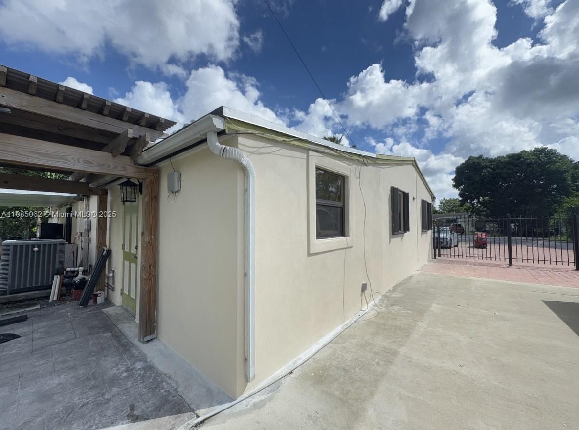Real estate property located at 740 67th Ave, Broward, Boulevard Heights Sec 6, Hollywood, FL