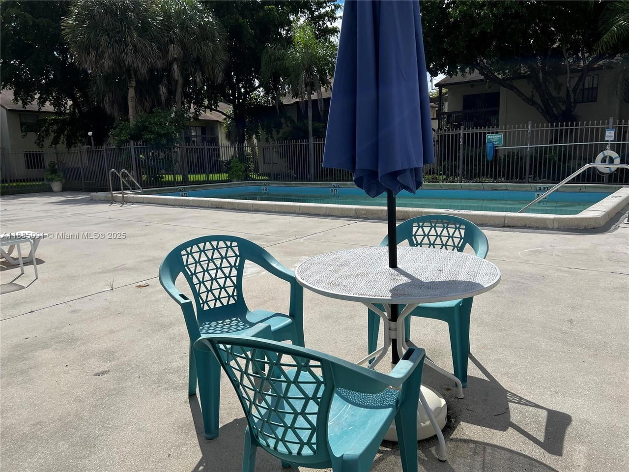 Real estate property located at 415 210th St #206, Miami-dade, Mcarthur Park Misty Lk Co, Miami Gardens, FL