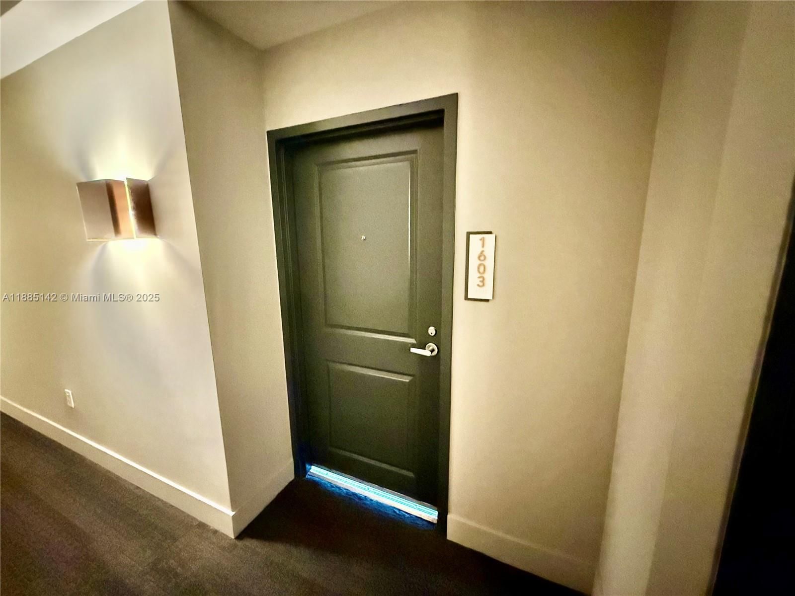 Real estate property located at 1250 Miami #1603, Miami-dade, Vue At Brickell Condo, Miami, FL