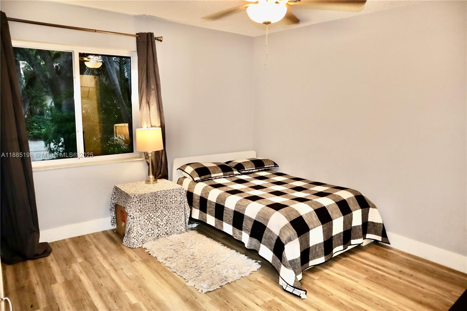 Real estate property located at 9624 16th Ct, Broward, Everglades Sugar & Land C, Pembroke Pines, FL