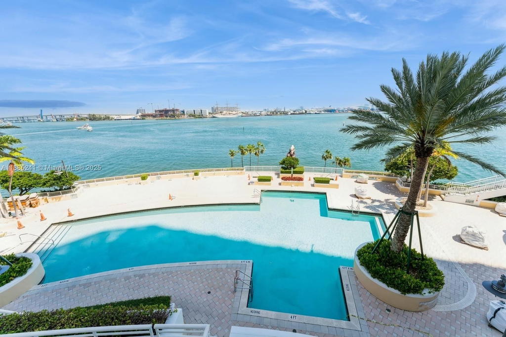 Real estate property located at 808 Brickell Key #1406, Miami-dade, Two Tequesta Point Condo, Miami, FL