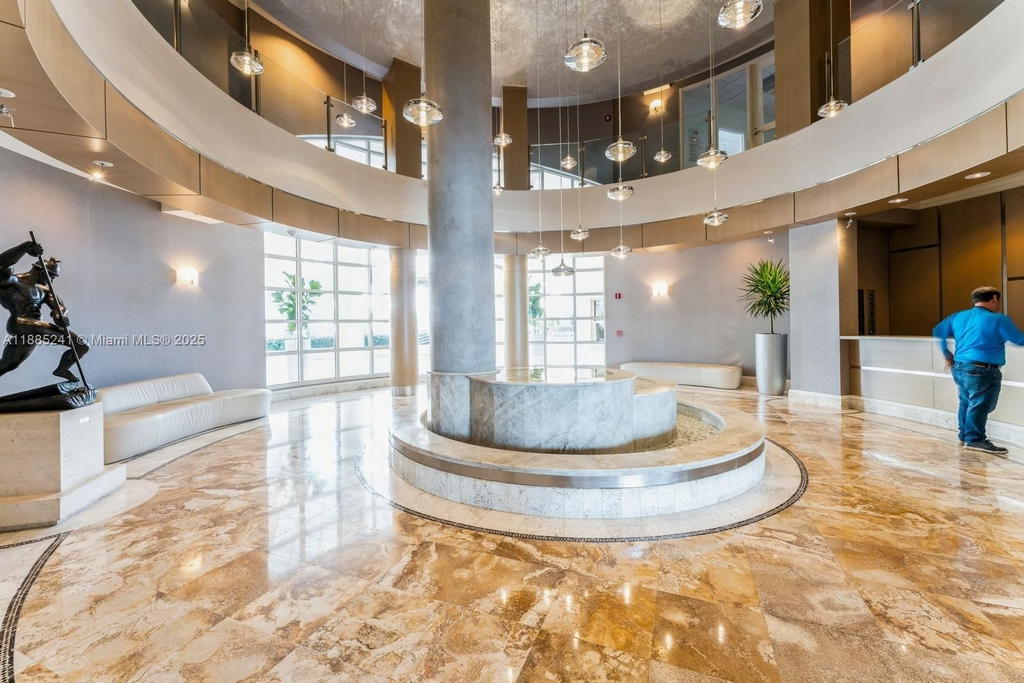 Real estate property located at 808 Brickell Key #1406, Miami-dade, Two Tequesta Point Condo, Miami, FL