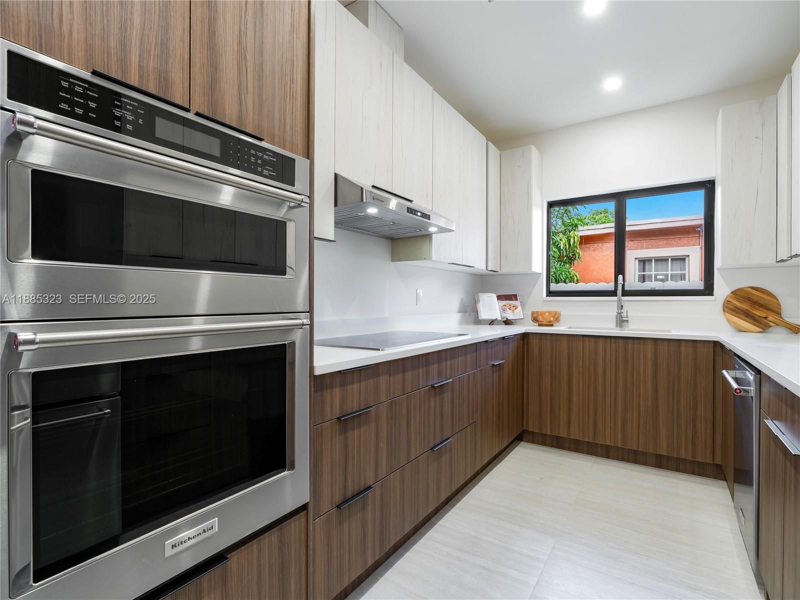 Real estate property located at 550 143rd St, Miami-dade, Nichols Heights, North Miami, FL