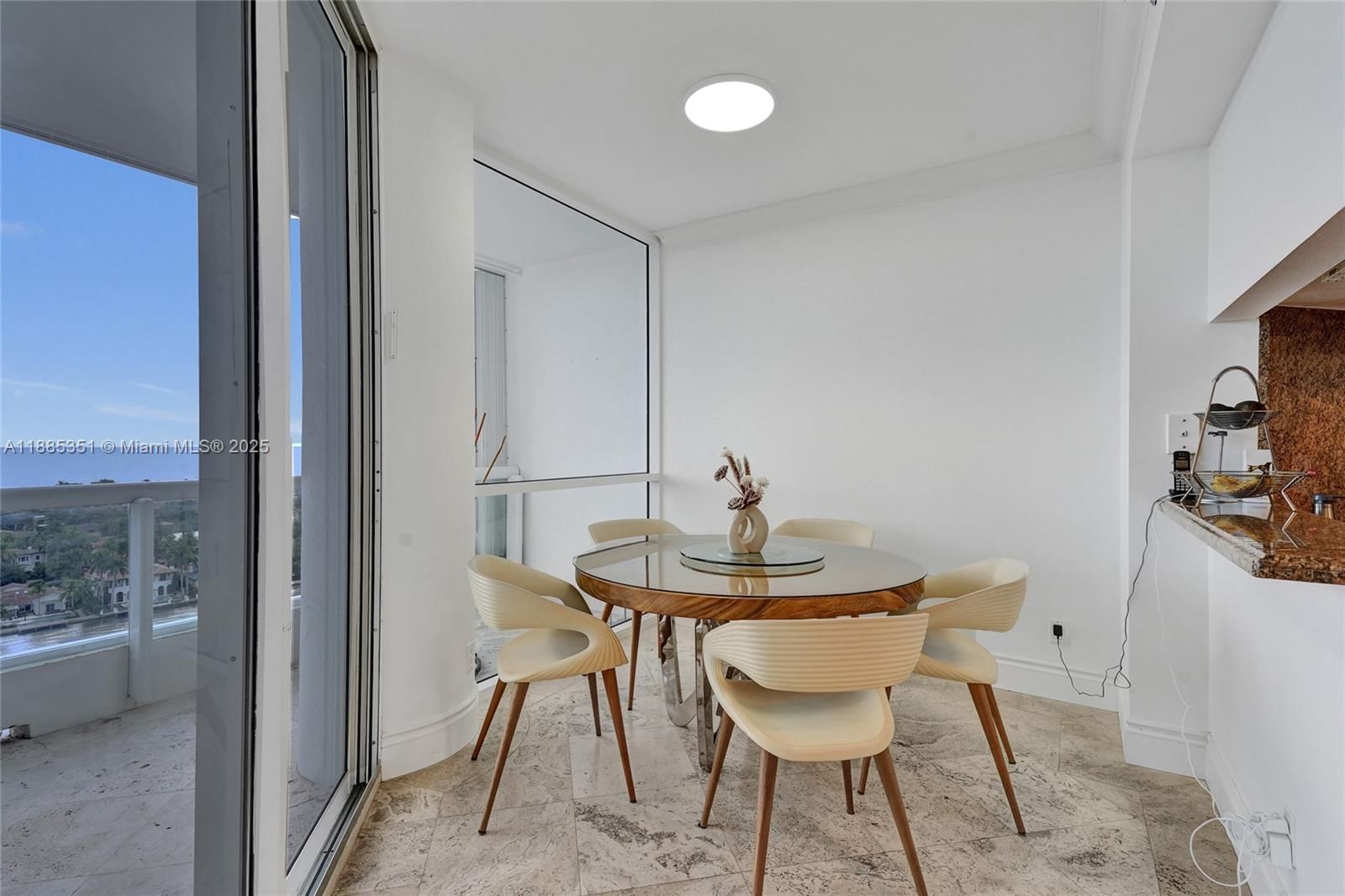 Real estate property located at 21150 Point Pl #1804, Miami-dade, Atlantic Ii At The Point, Aventura, FL
