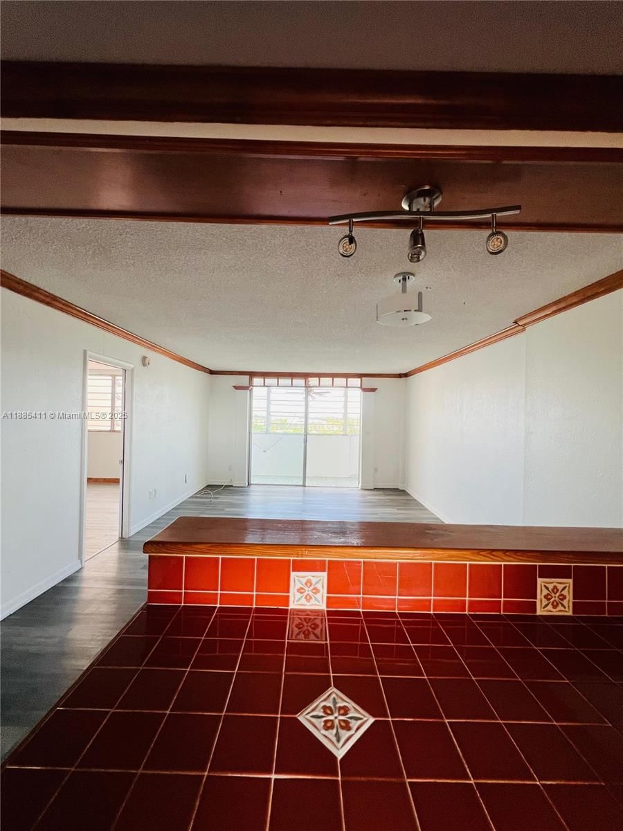 Real estate property located at 16400 17th Ave #701, Miami-dade, Three Seasons Condo Bldg, North Miami Beach, FL