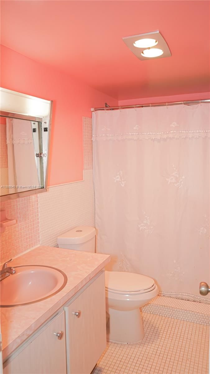 Real estate property located at 20311 2nd Ave J-1, Miami-dade, Ro-mont South Condo J, Miami, FL