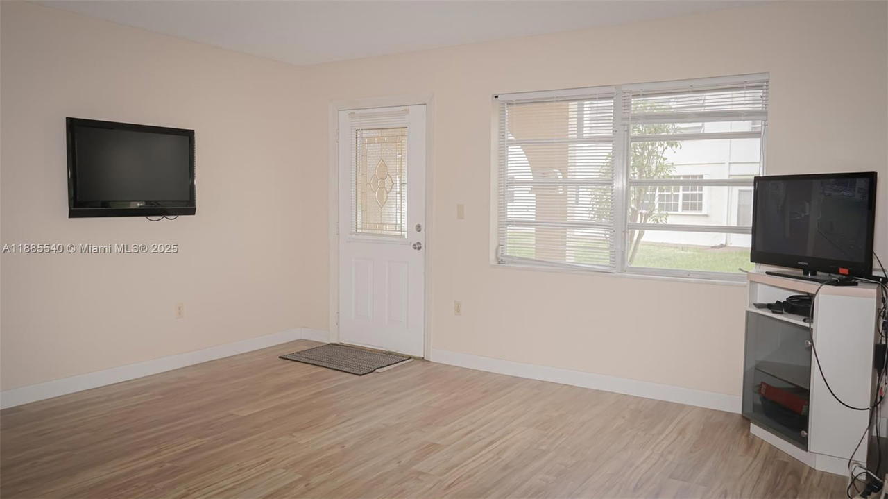 Real estate property located at 20311 2nd Ave J-1, Miami-dade, Ro-mont South Condo J, Miami, FL