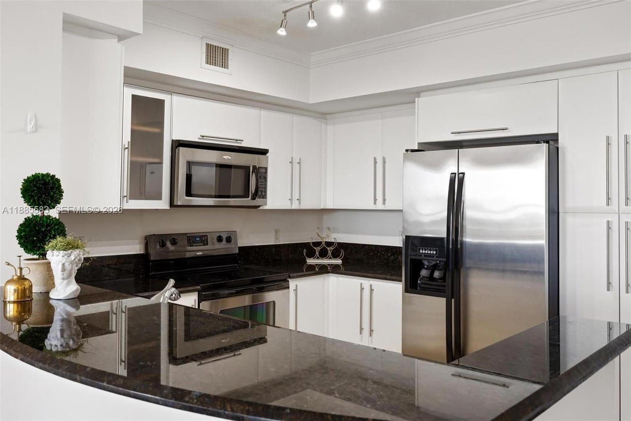 Real estate property located at 3232 22nd Ter #1003, Miami-dade, Gables Marquis Condo, Miami, FL