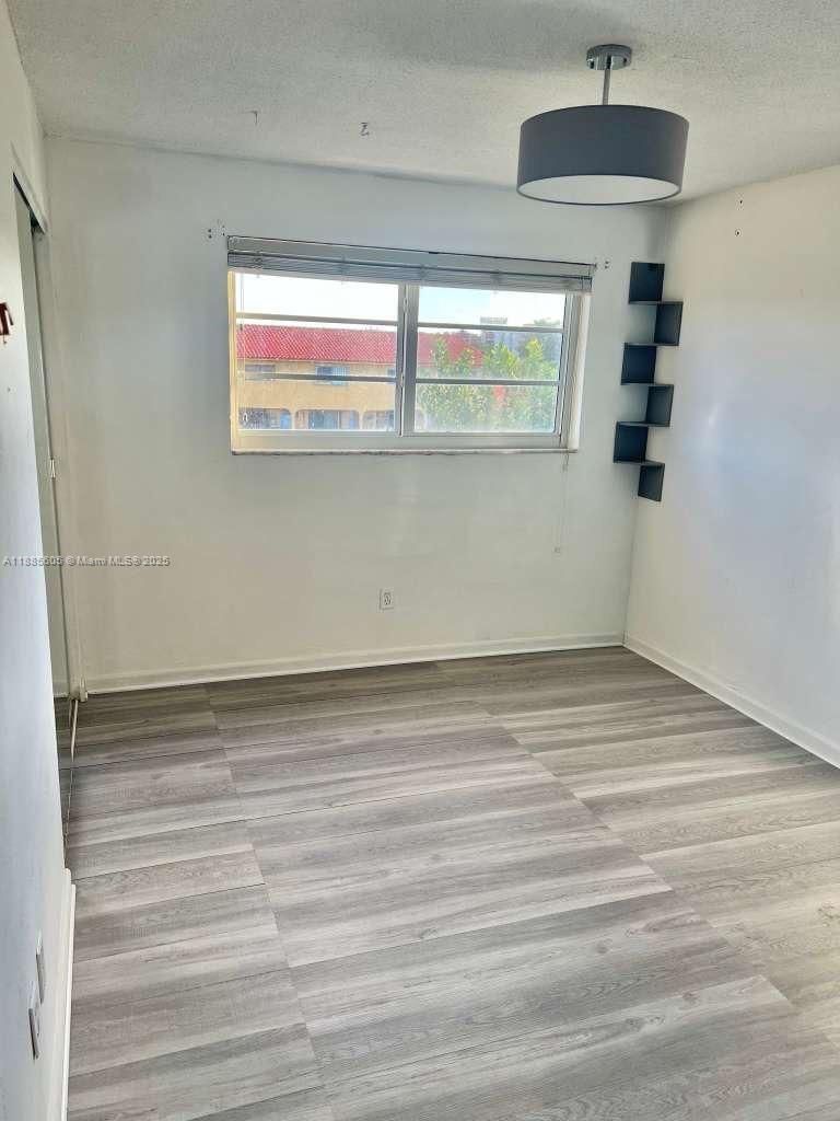 Real estate property located at 1300 53rd St #18, Miami-dade, Westland Plaza Gardens Co, Hialeah, FL