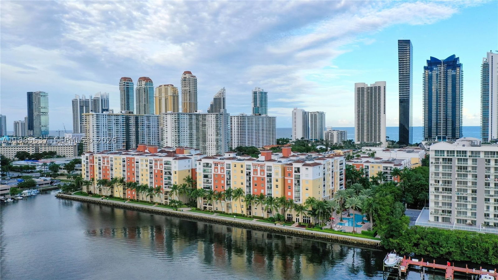 Real estate property located at 17150 Bay Rd #2914, Miami-dade, Porto Bellagio Condo, Sunny Isles Beach, FL