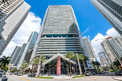 Real estate property located at 1300 Brickell Bay Dr #3205, Miami-dade, Brickellhouse Condo, Miami, FL